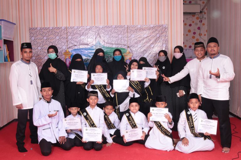 Read more about the article SENYUMAN MEREKAH AHLUL QUR’AN