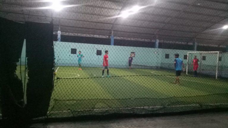 Read more about the article Kegiatan Yayasan Futsal Persahabatan “Tim Mutiara Vs Tim Bayt Al Fath”