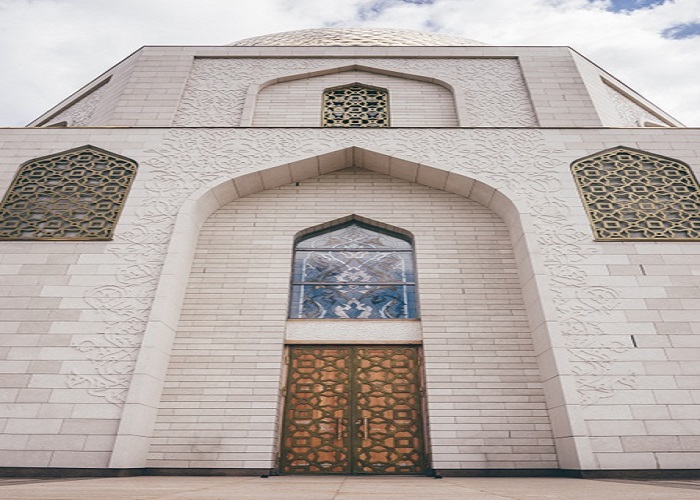 Read more about the article Hukum Mengunci Pintu Masjid selain waktu-waktu Shalat