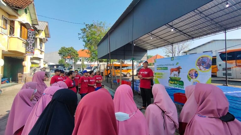 Read more about the article Briefing Oleh Ketua Yayasan Bayt Al-Fath Sebelum Penyembelihan Hewan Qurban