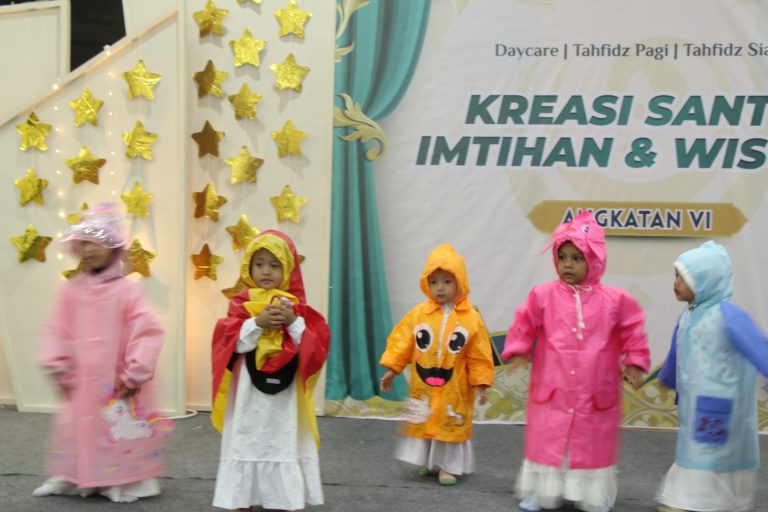 Read more about the article Cerita Manis dari Pentas Kreasi Santri Bayt Al Fath