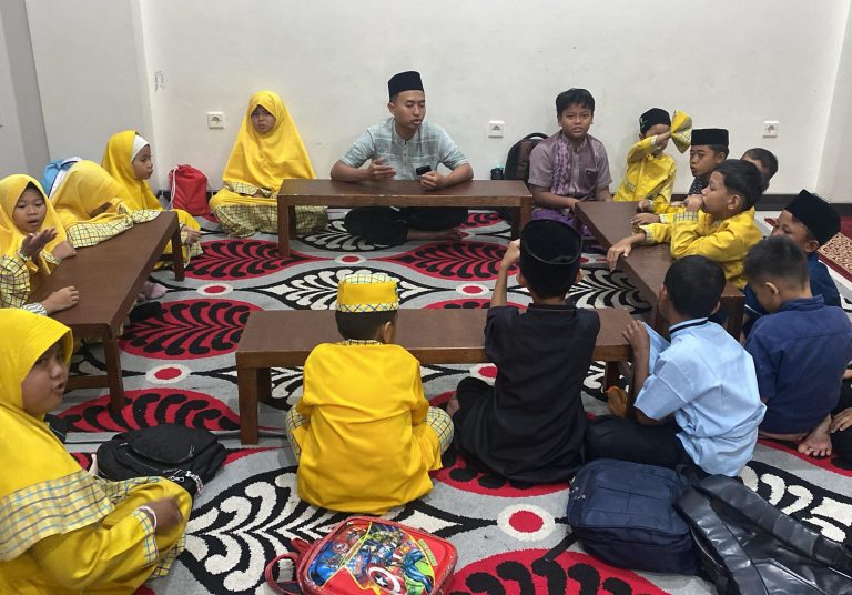 Read more about the article Semangat Baru, Santri Tahfidz Usai Liburan